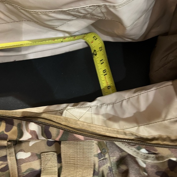 Tactical Camo Duffel Bag - Rugged Multi-Pocket Carry - Picture 11 of 12